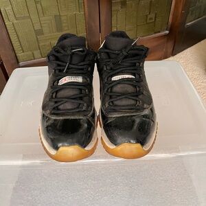 Air Jordan 11 Low Infrared 23